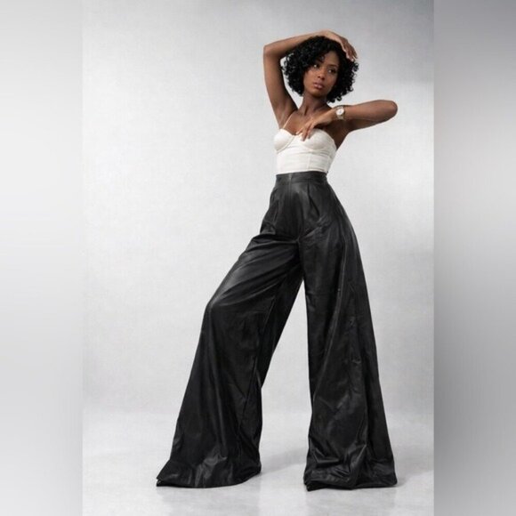 Everleigh Brooks Pants - Everleigh Brooks Black Faux Leather Wide-Leg Pants Y2K Baddie Chic Size Small